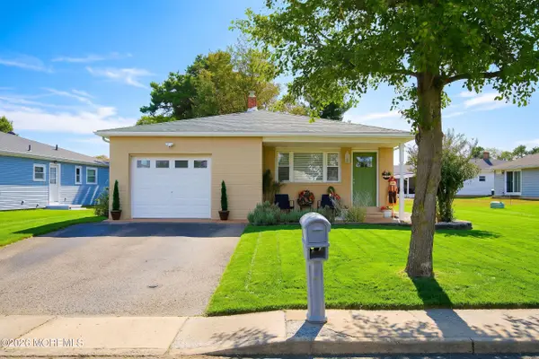 4 Tavernier Street, Toms River, NJ 08757