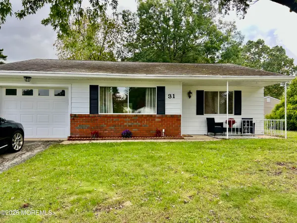 31 Texas Boulevard, Whiting, NJ 08759