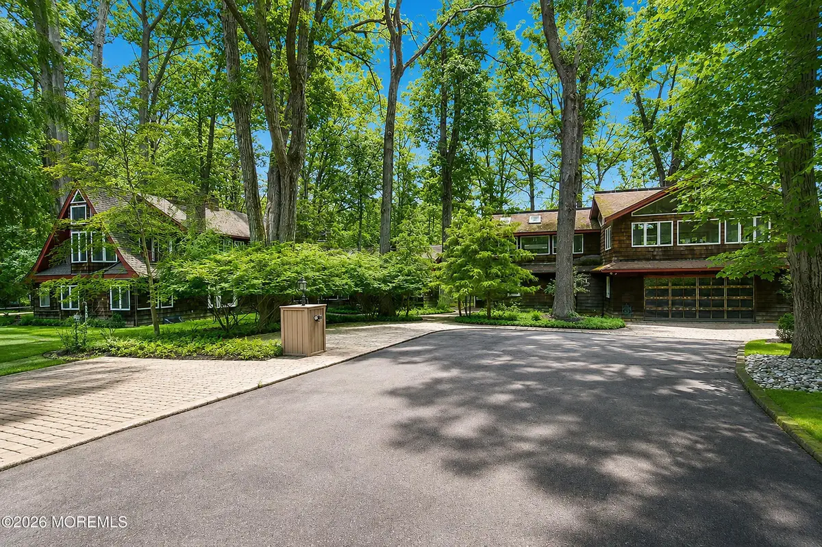 20 Rimwood Drive, Lincroft, NJ 07738 - #1