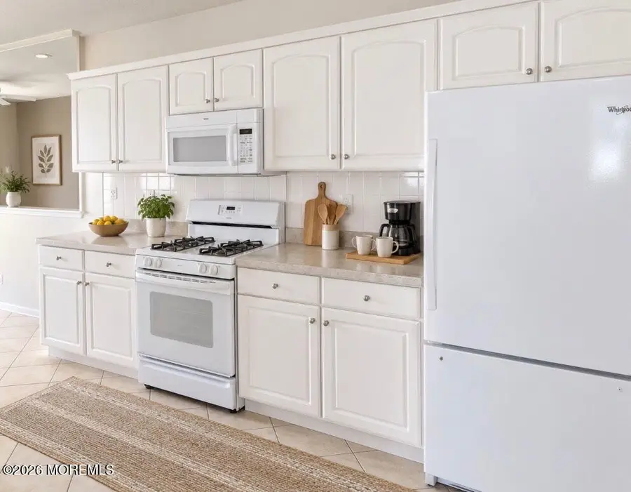 11 Sunnyfield Lane, Lakewood, NJ 08701 - #3