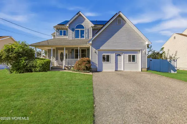 370 Spruce Drive, Brick, NJ 08723