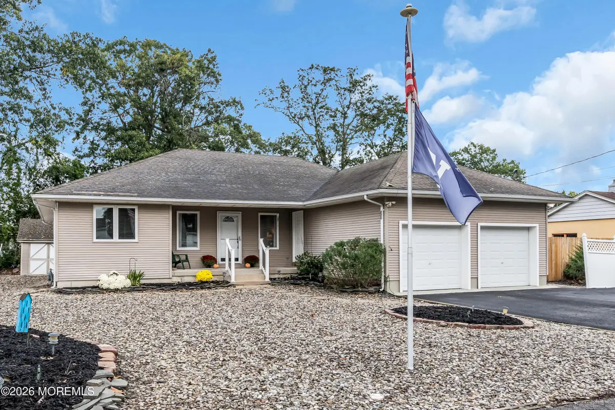 526 Huntington Avenue, Pine Beach, NJ 08741 - #1