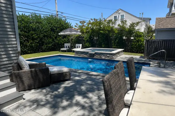 135 4th Street, Beach Haven, NJ 08008