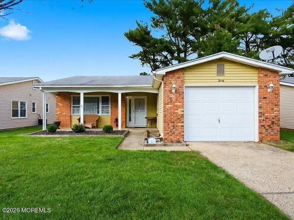 30 Courtshire Drive, Brick, NJ 08723