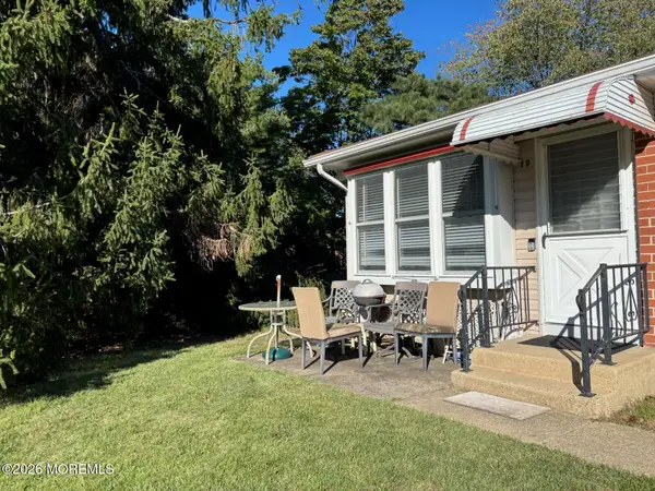 1 D Yorktowne Parkway, Whiting, NJ 08759