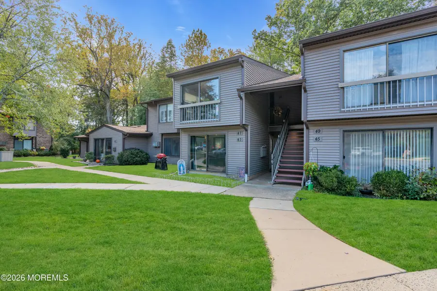 43 Lexington Court, Red Bank, NJ 07701 - #3