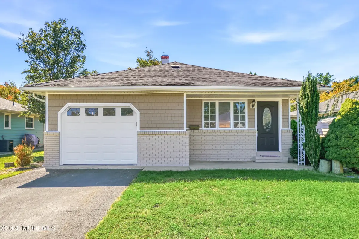 51 Charlotteville Drive, Toms River, NJ 08757 - #1
