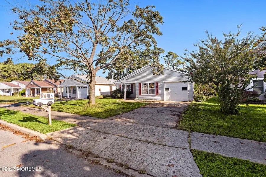 37 Nautilus Drive, Brick, NJ 08723 - #2