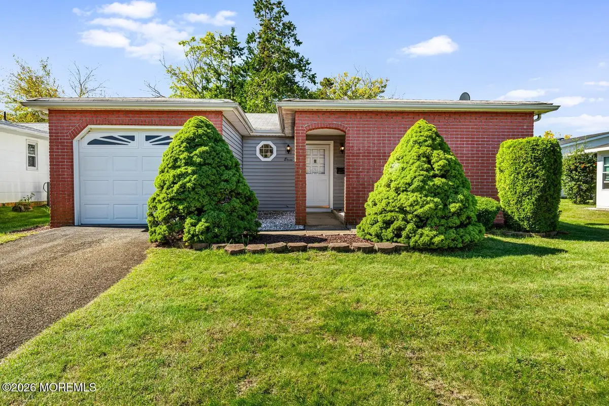 11 Brooke Road, Brick, NJ 08724 - #1