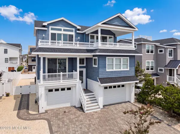 266 13th Street, Surf City, NJ 08008