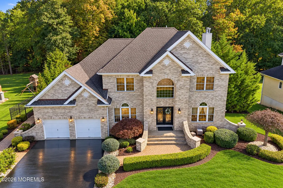 10 Treetops Drive, Monroe, NJ 08831 - #1