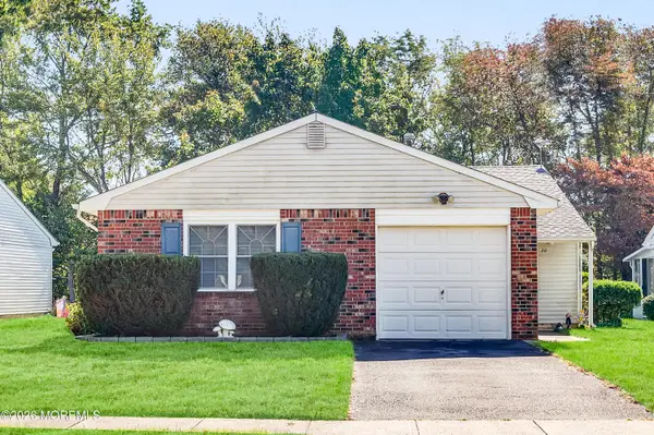 30 Compass Avenue, Brick, NJ 08723