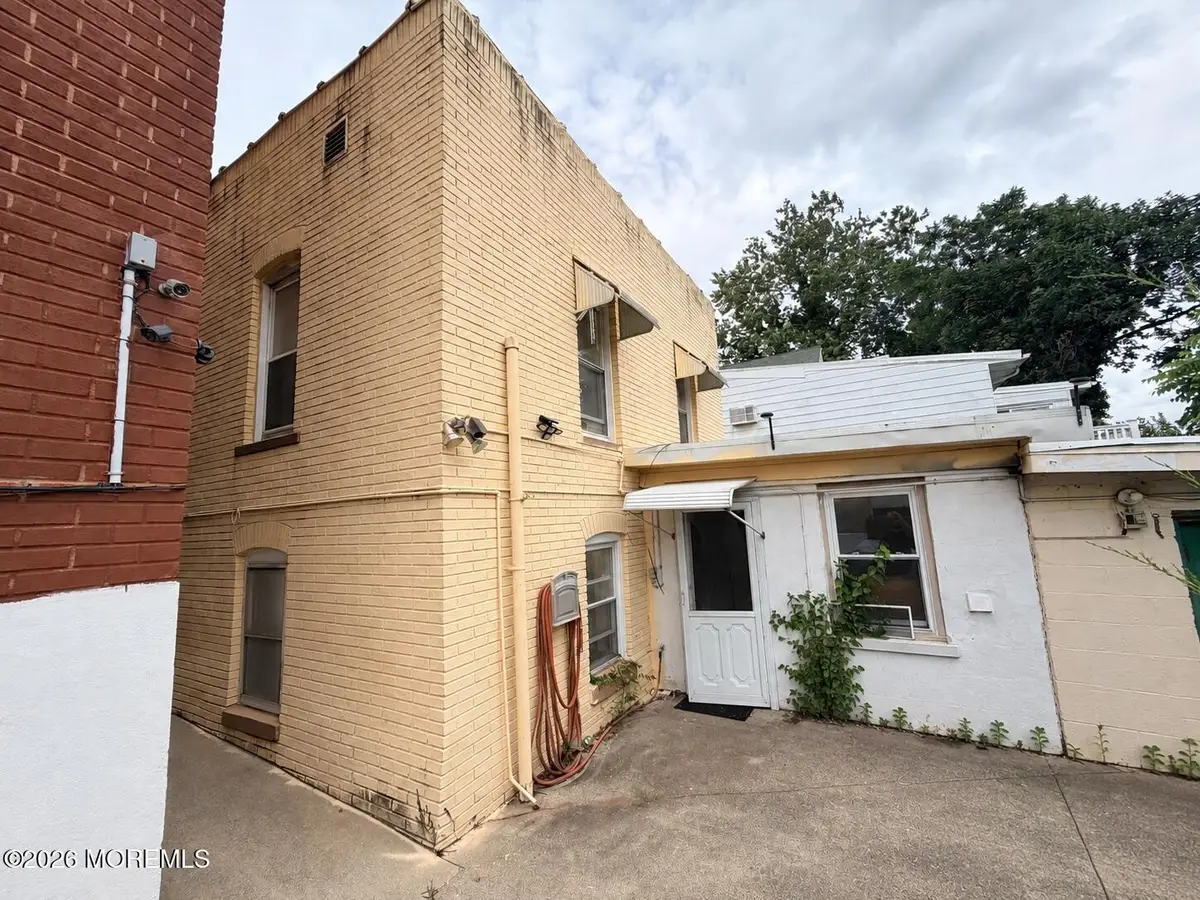 40 Farnham Avenue, Garfield, NJ 07026 - #1