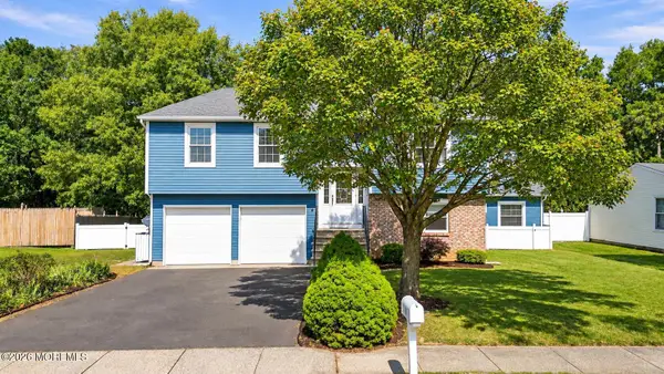15 Deer Run Drive, Barnegat, NJ 08005