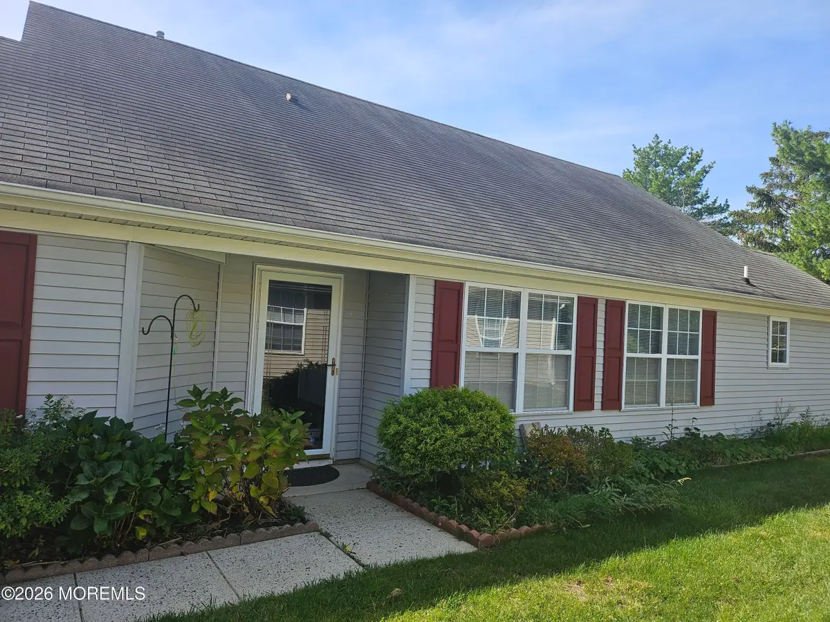 6 Rosewood Drive, Lakewood, NJ 08701 - #1