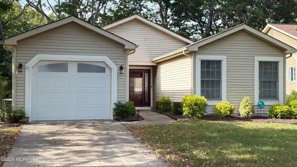1890 Buttonwood Avenue, Toms River, NJ 08755