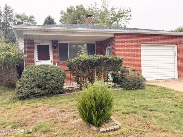 29 Biabou Drive, Toms River, NJ 08757
