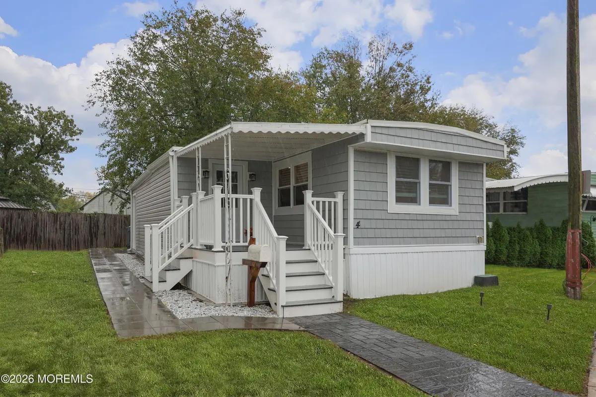 4 Bayshore Mobile, Hazlet, NJ 07730 - #1