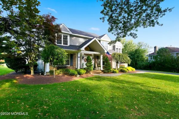 16 Tower Road, Freehold, NJ 07728