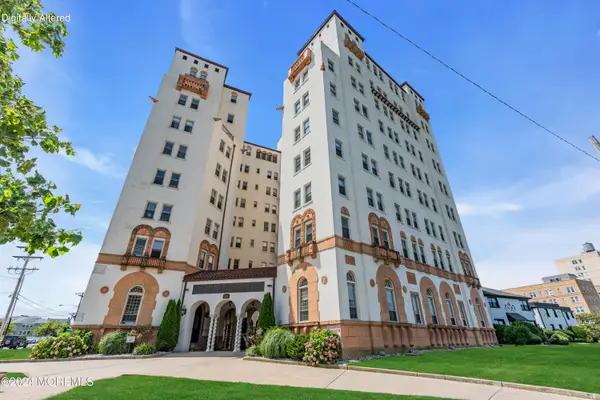 400 Deal Lake Drive #8A, Asbury Park, NJ 07712