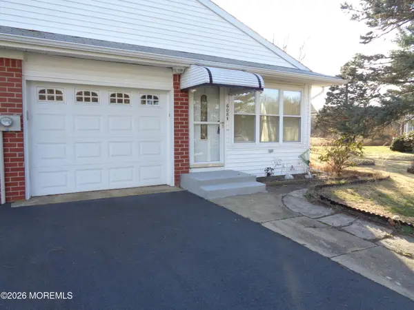 608 B Willow Lane, Whiting, NJ 08759