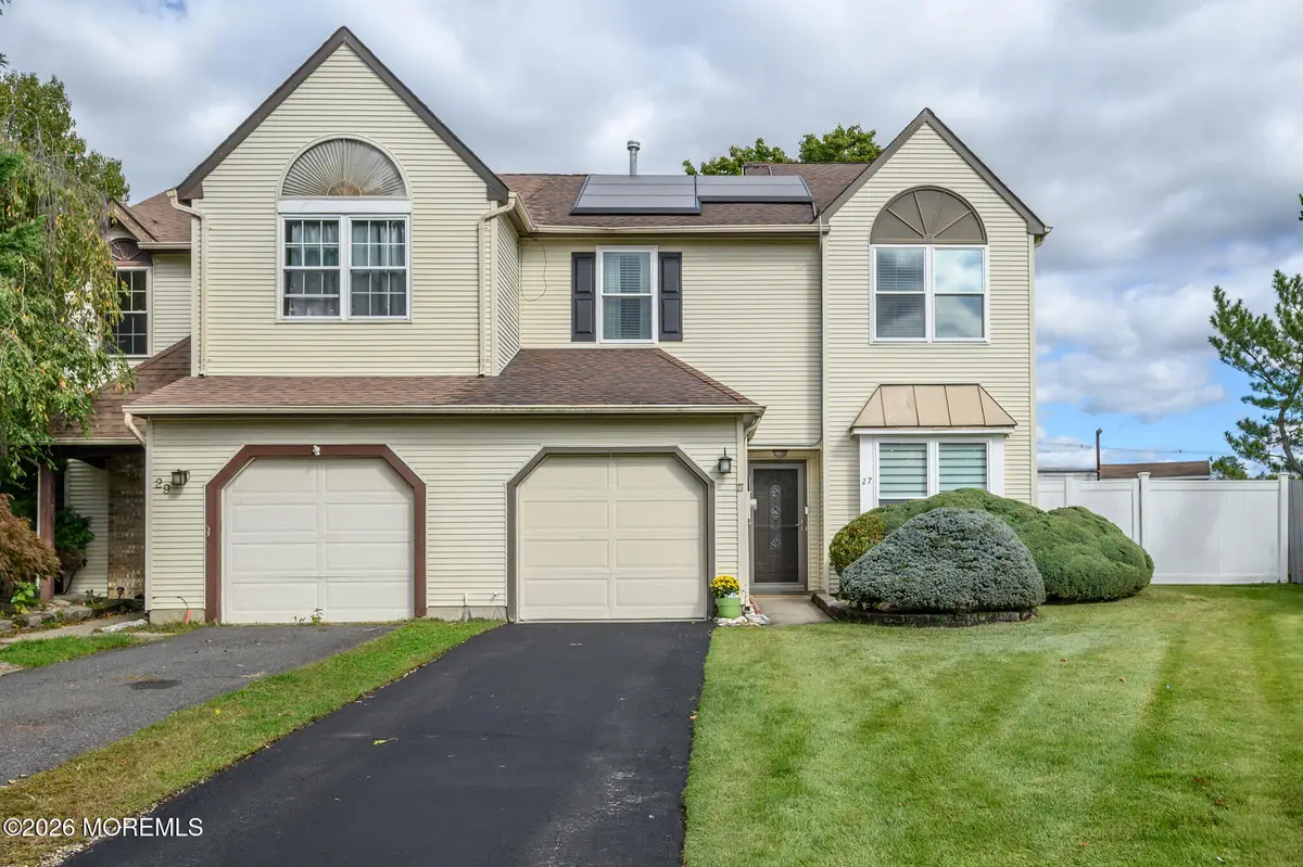 27 Longbrook Lane, Freehold, NJ 07728 - #1
