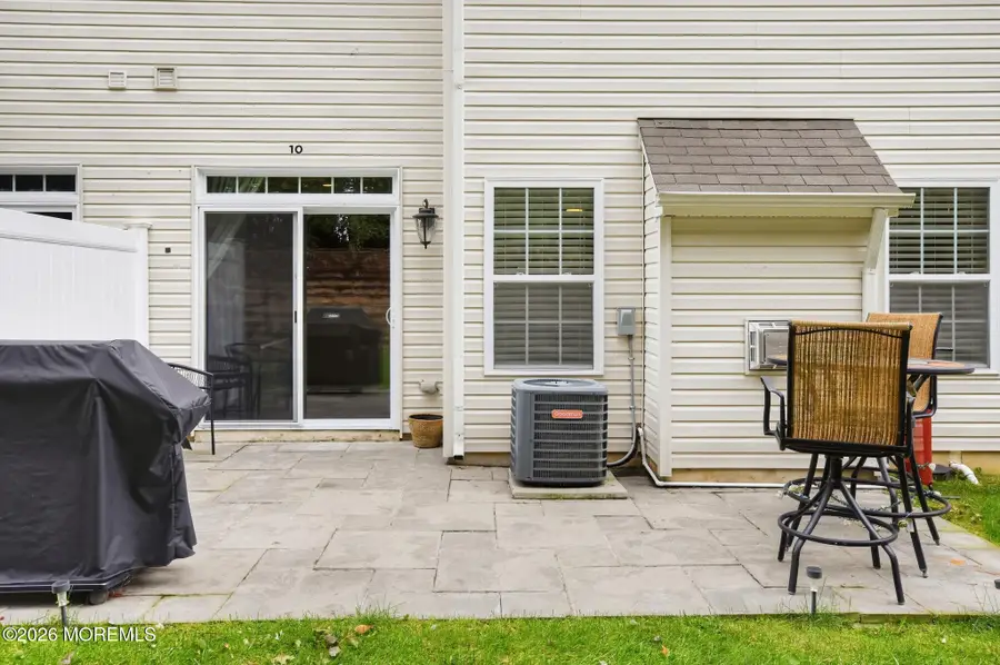 10 Santa Rosa Lane, Tinton Falls, NJ 07753 - #3