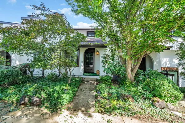 6 Tower Hill Drive, Red Bank, NJ 07701