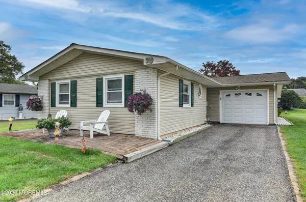 29 Blake Circle, Brick, NJ 08724