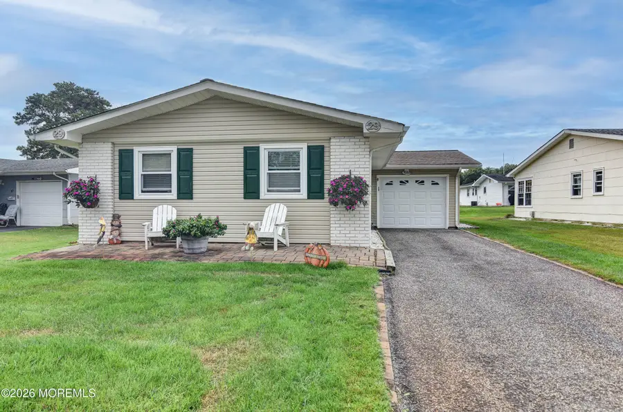 29 Blake Circle, Brick, NJ 08724 - #2