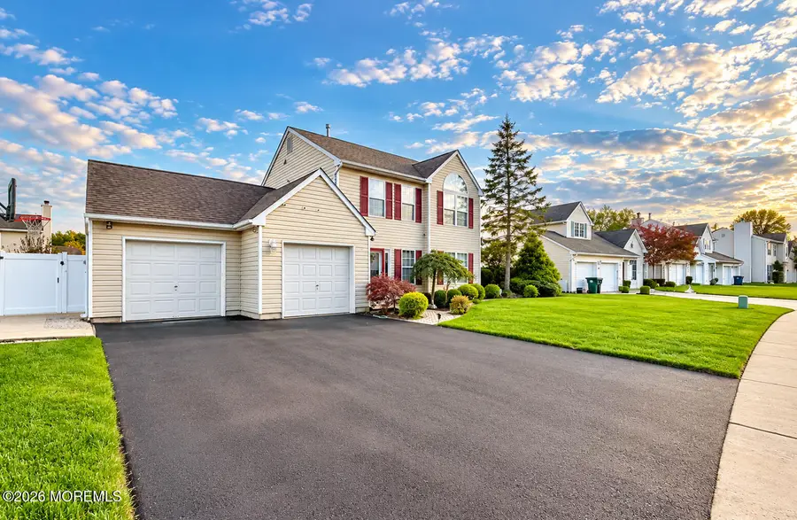 25 Bryce Canyon Road, Howell, NJ 07731 - #2
