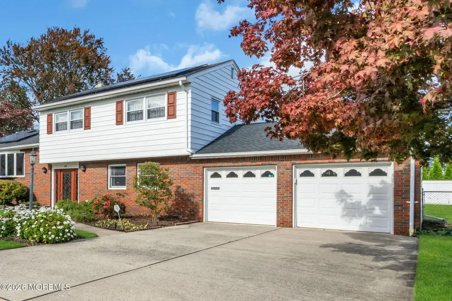 68 Thanksgiving Lane, Clifton, NJ 07013 - #3