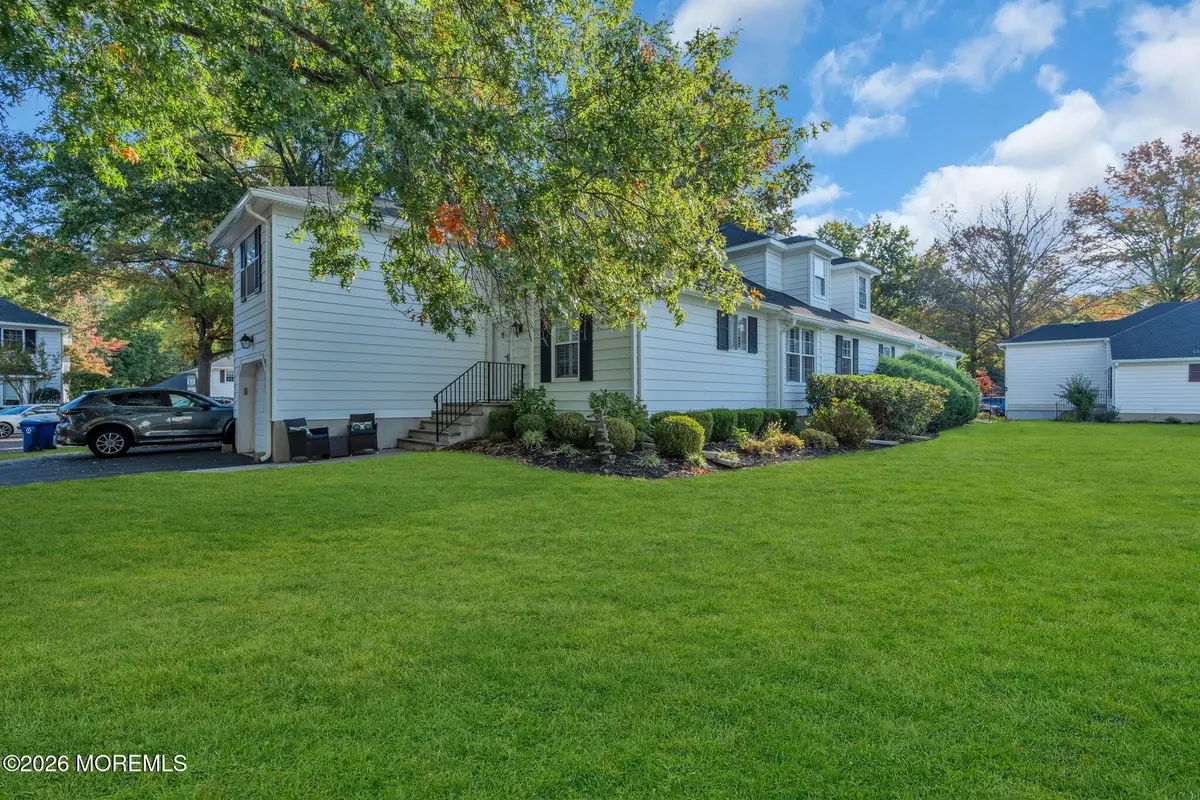 3901 Buckingham Circle, Middletown, NJ 07748 - #1