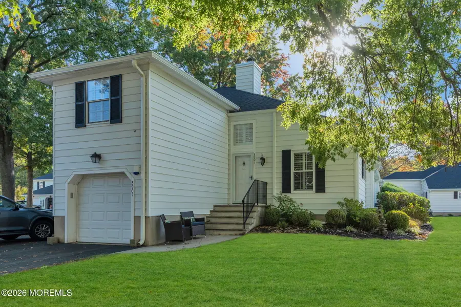 3901 Buckingham Circle, Middletown, NJ 07748 - #2