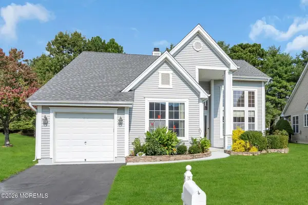 17 Fountain View Drive, Barnegat, NJ 08005