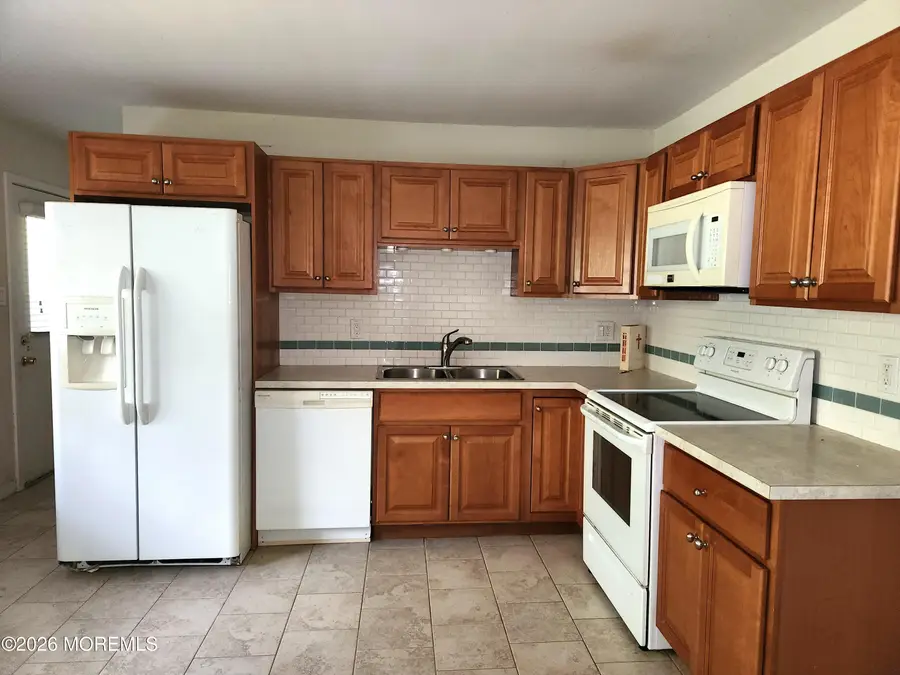 29 Beach Drive, Mystic Island, NJ 08087 - #2
