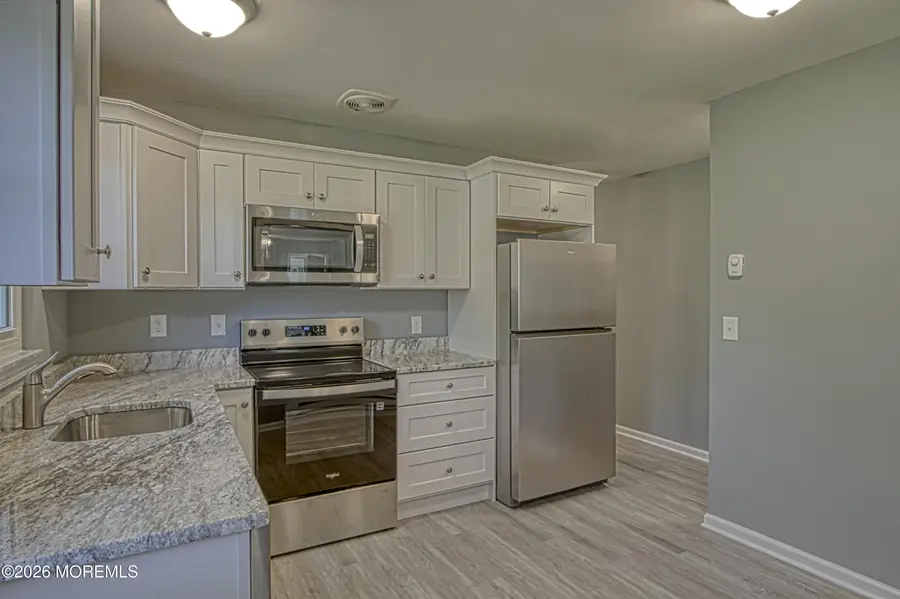 17 a Bennington Lane, Whiting, NJ 08759 - #3