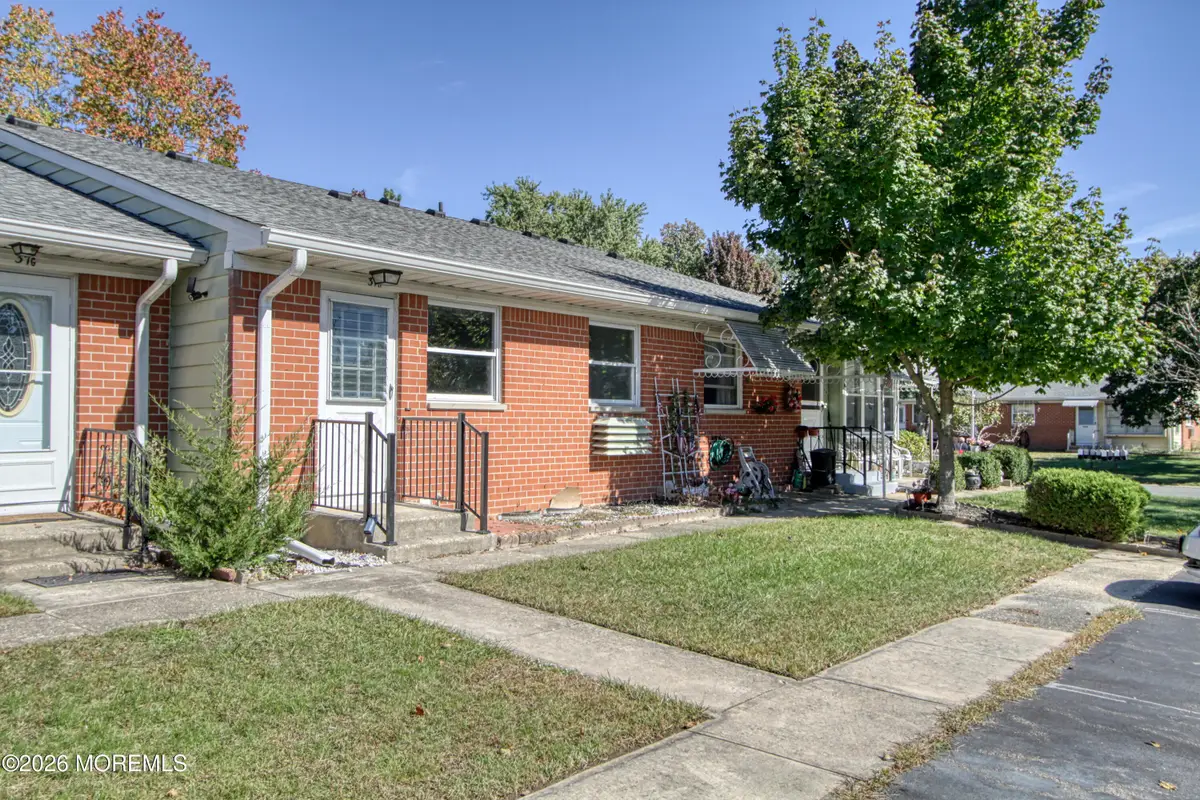 35 Yorktowne Parkway #H, Whiting, NJ 08759 - #1