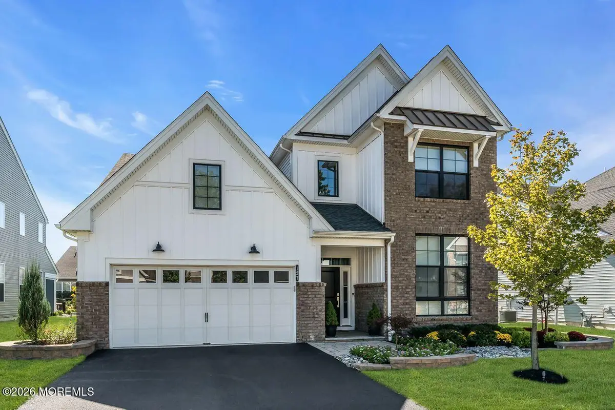 127 Grandview Circle, Farmingdale, NJ 07727 - #1