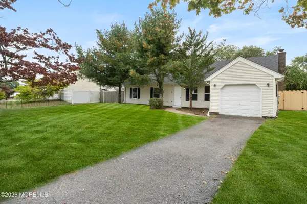 1093 Eaglehurst Road, Toms River, NJ 08753
