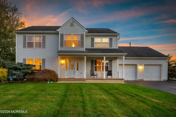 19 Assateague Road, Howell, NJ 07731