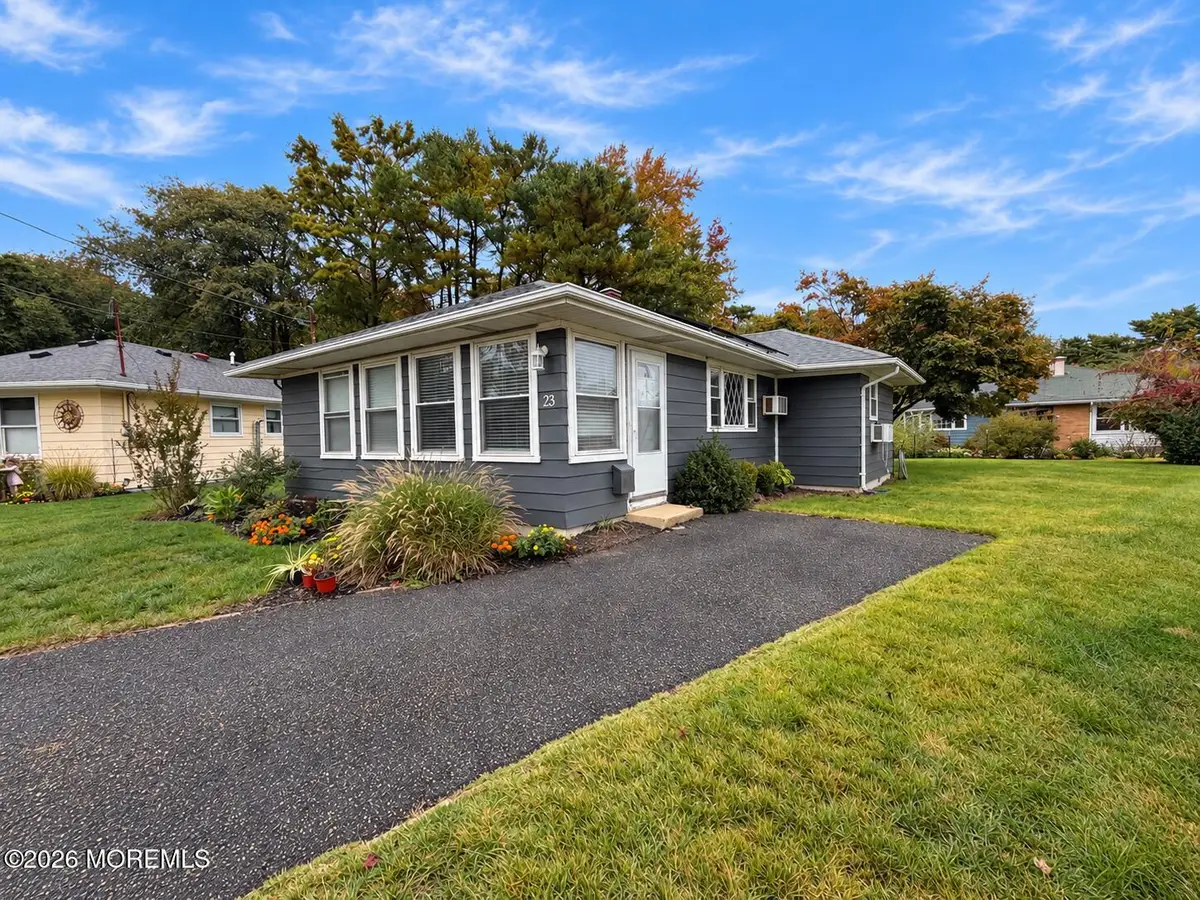 23 Saratoga Place, Toms River, NJ 08753 - #1