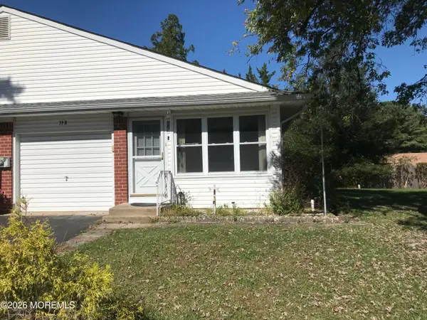 39 Crocus Lane #B, Manchester, NJ 08759
