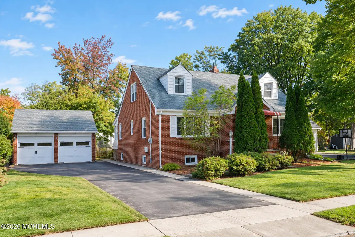 154 Locust Avenue, Garwood, NJ 07027 - #1