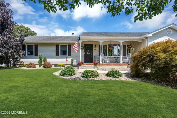 332 Colt Place, Manchester, NJ 08759