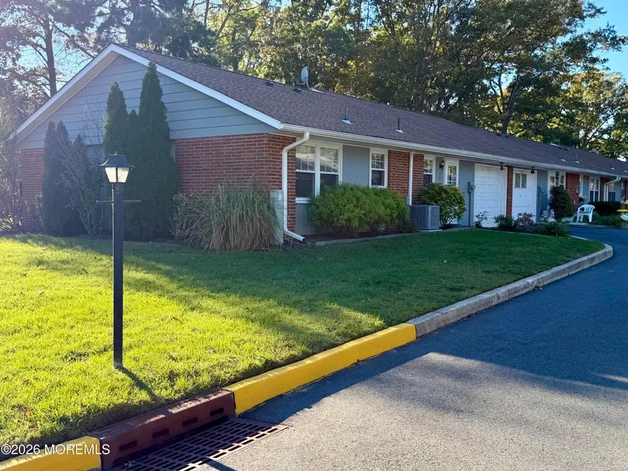 442 D Cheshire Court, Lakewood, NJ 08701 - #3