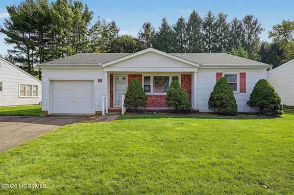 55 Northumberland Drive, Toms River, NJ 08757