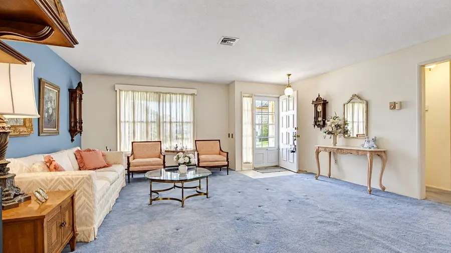 14 B Basswood Plaza #B, Monroe, NJ 08831 - #3