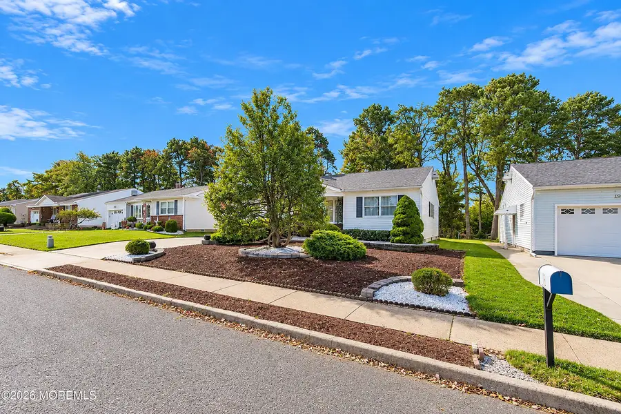 16 Westport Drive, Toms River, NJ 08757 - #2