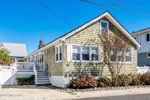 15 85th Street, Long Beach Twp, NJ 08008